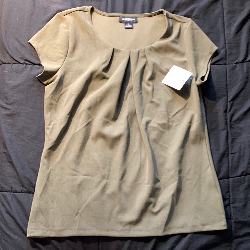 Liz Claiborne green blouse size M new with tags